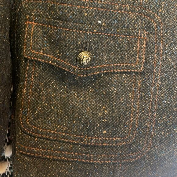 This blazer is so cute!  RoFa Moden tweed blazer. - Picture 3 of 10